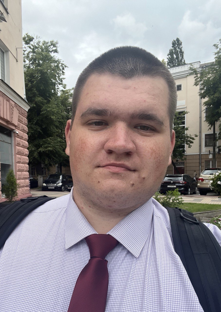 Назаренко Данила